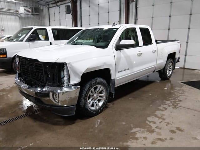 2017 CHEVROLET SILVERADO 1500 LT 2