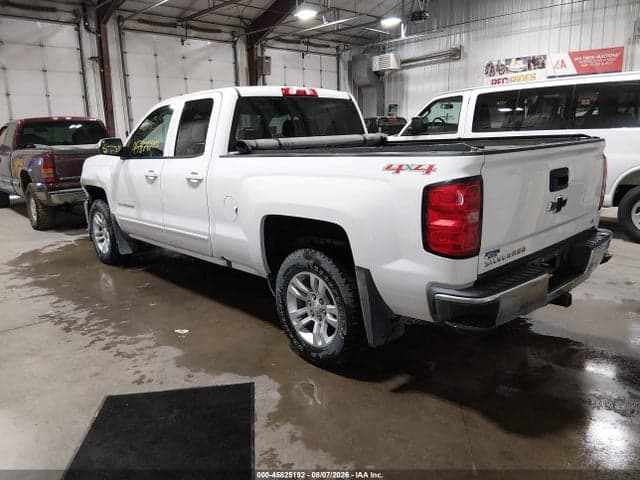 2017 CHEVROLET SILVERADO 1500 LT 3