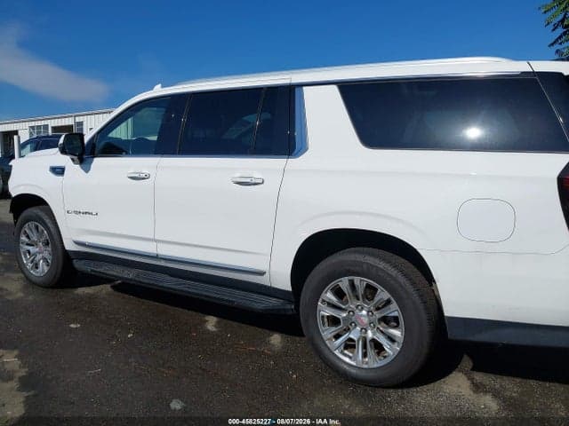 2021 GMC YUKON XL 4WD DENALI 15