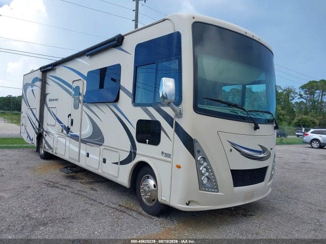 2018 FORD F53 1