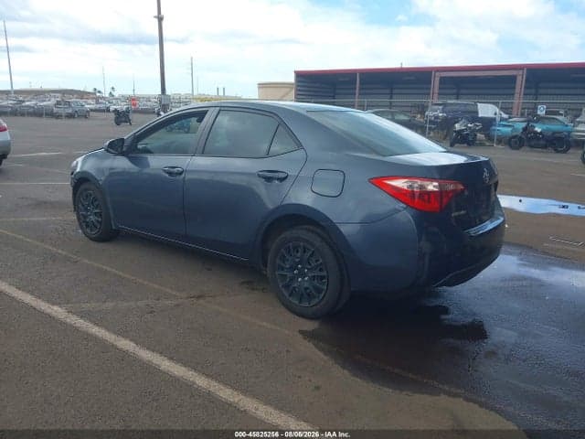 2017 TOYOTA COROLLA LE 3