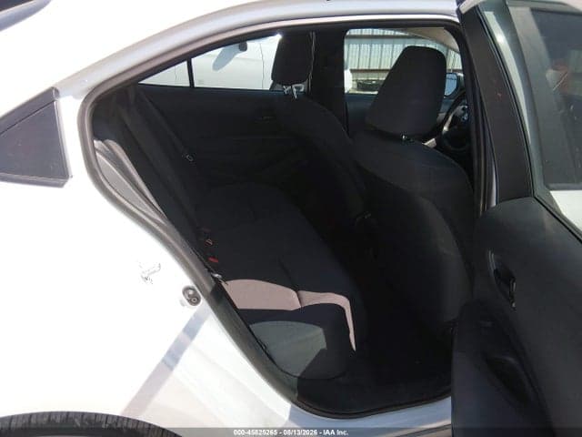 2025 TOYOTA COROLLA LE 8