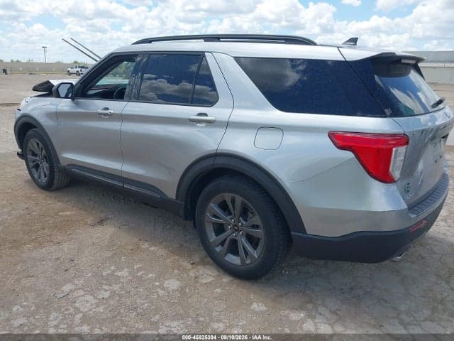 2021 FORD EXPLORER XLT 3