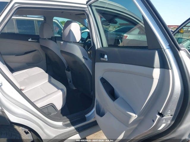 2020 HYUNDAI TUCSON SEL 8