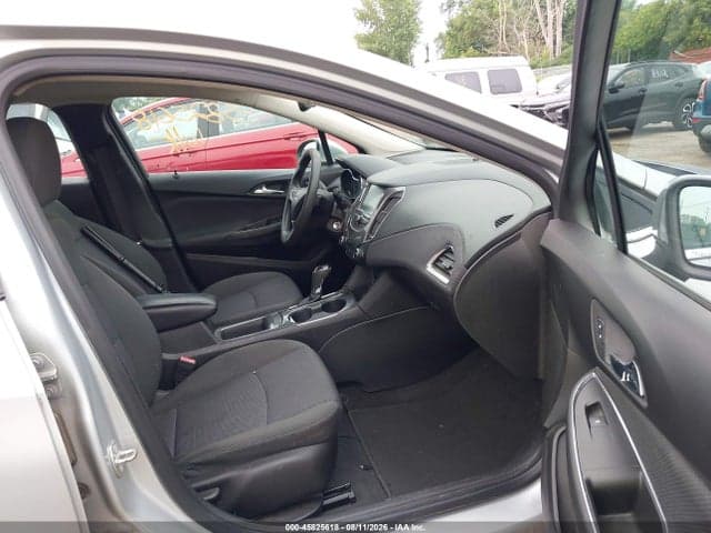 2018 CHEVROLET CRUZE LT AUTO 5