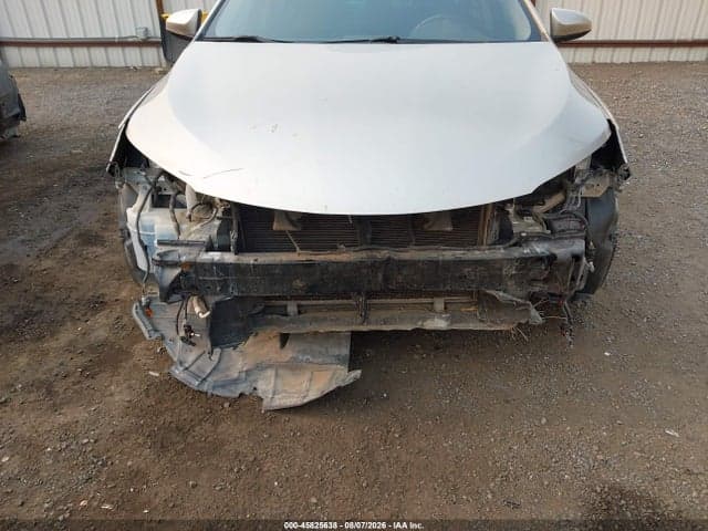 2017 TOYOTA CAMRY SE 6