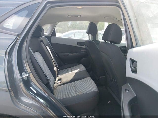 2018 HYUNDAI KONA SE 8