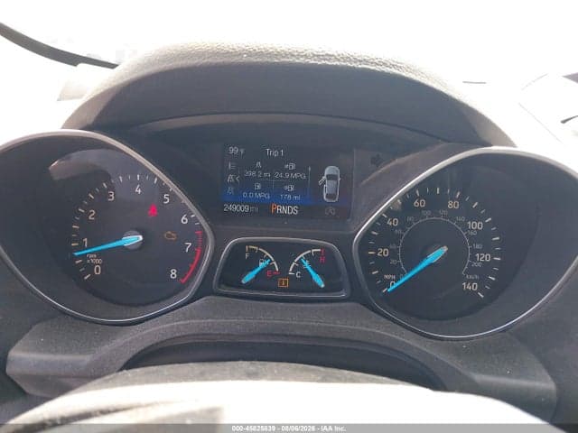 2017 FORD ESCAPE SE 7