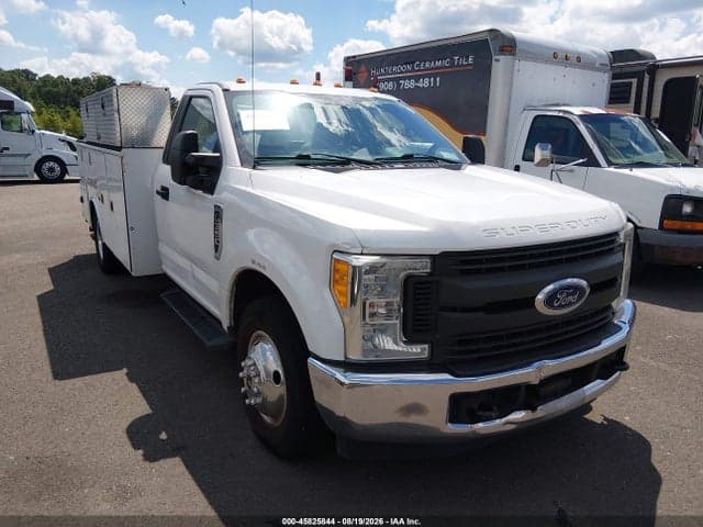 2017 FORD F-350 CHASSIS XL 1