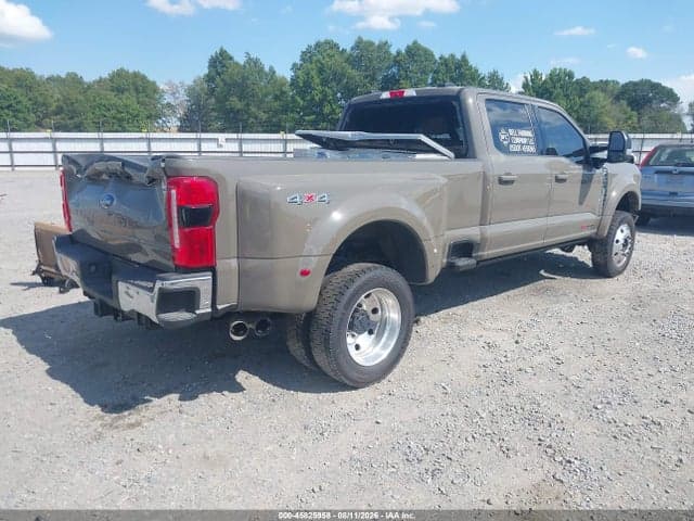 2026 FORD F-450 LARIAT 4