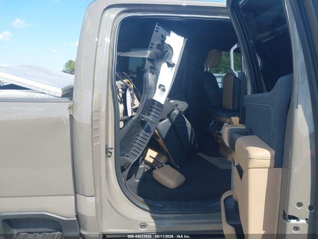 2026 FORD F-450 LARIAT 6