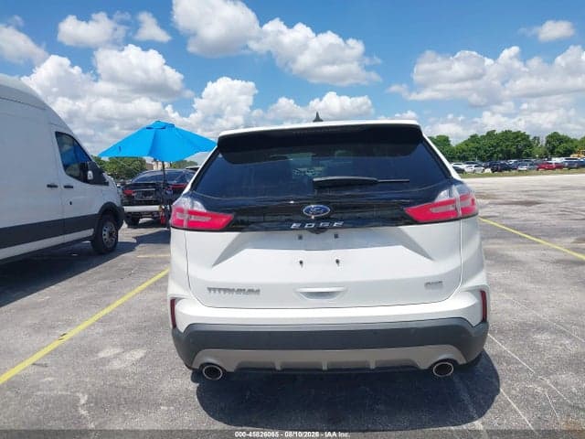 2024 FORD EDGE TITANIUM 17