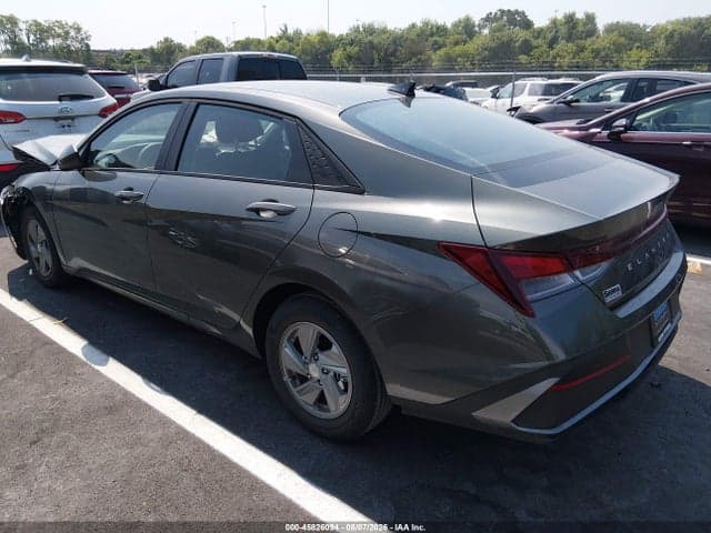 2026 HYUNDAI ELANTRA SE 3