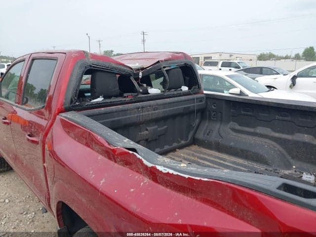 2025 CHEVROLET COLORADO 4WD LT 18
