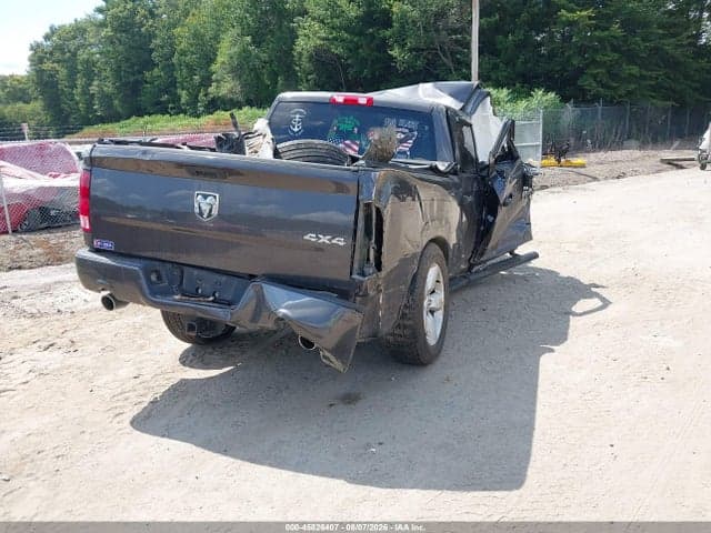 2021 RAM 1500 CLASSIC EXPRESS 4X4 5'7 BOX 4