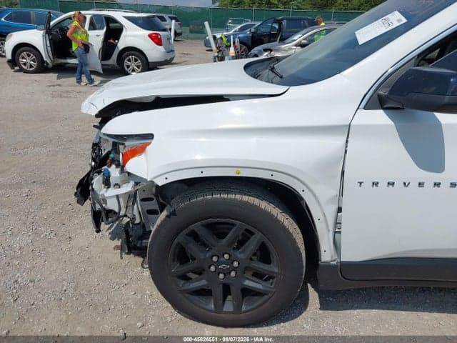 2021 CHEVROLET TRAVERSE FWD LS 19