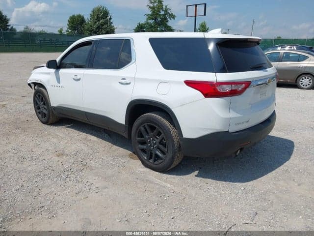 2021 CHEVROLET TRAVERSE FWD LS 3