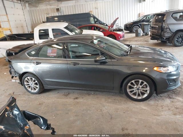 2020 FORD FUSION SE 13