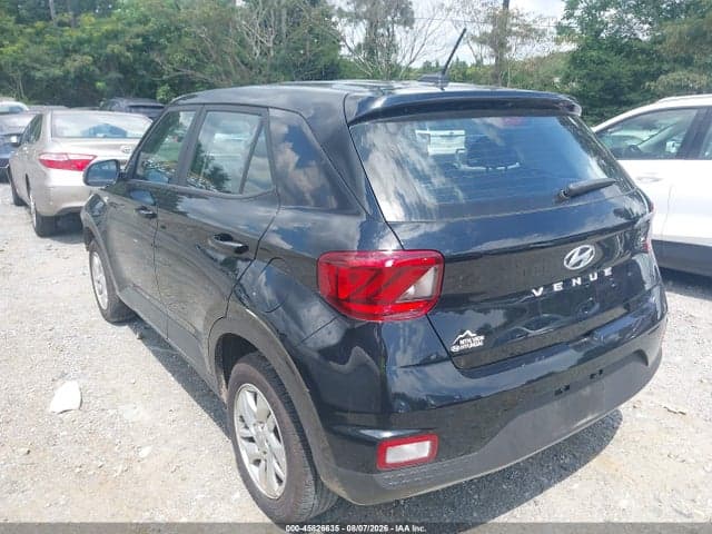 2025 HYUNDAI VENUE SE 3