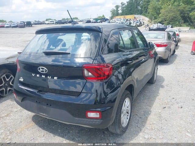 2025 HYUNDAI VENUE SE 4