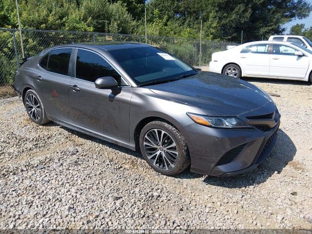 2020 TOYOTA CAMRY SE - 1