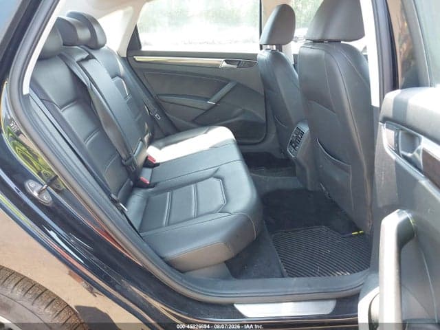 2017 VOLKSWAGEN PASSAT 1.8T SE 8