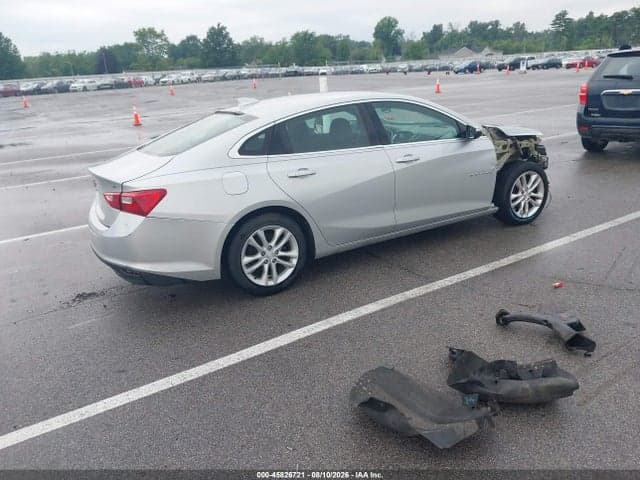 2017 CHEVROLET MALIBU 1LT 4