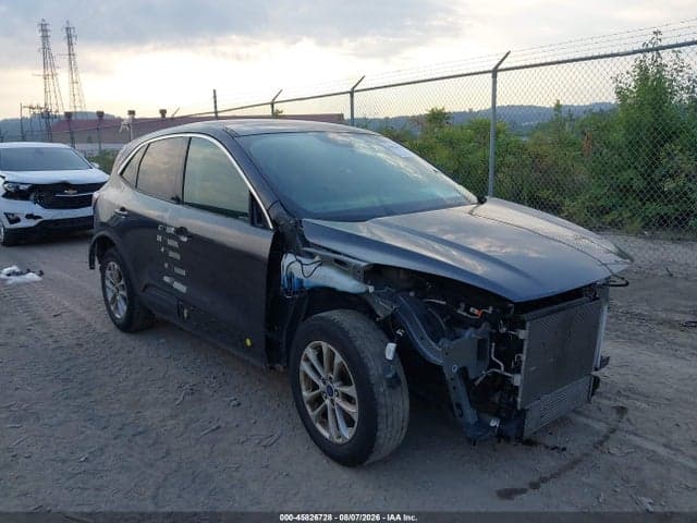 2020 FORD ESCAPE SE 1