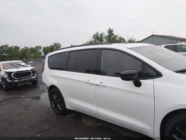 2026 CHRYSLER PACIFICA LIMITED AWD 12