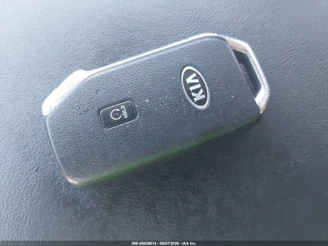 2021 KIA SORENTO S 11