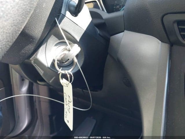 2018 FORD ESCAPE S 11