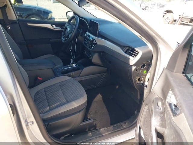 2020 FORD ESCAPE SE 5