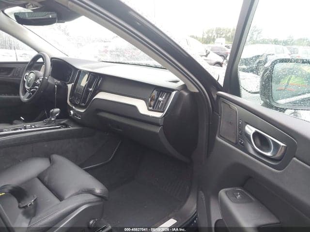 2020 VOLVO XC60 5