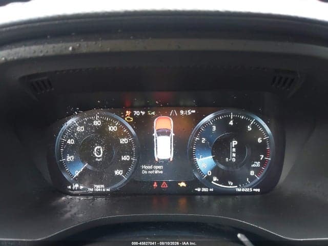 2020 VOLVO XC60 7