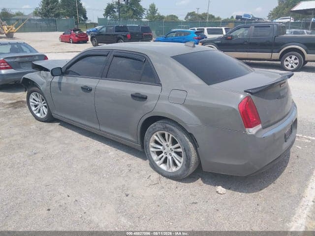 2018 CHRYSLER 300 TOURING 3
