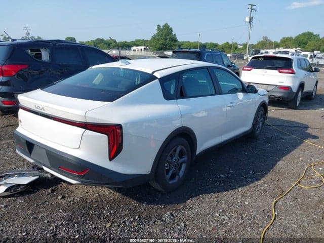 2026 KIA K4 LXS 4