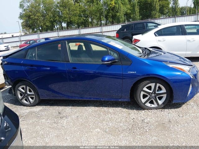 2017 TOYOTA PRIUS THREE TOURING 13