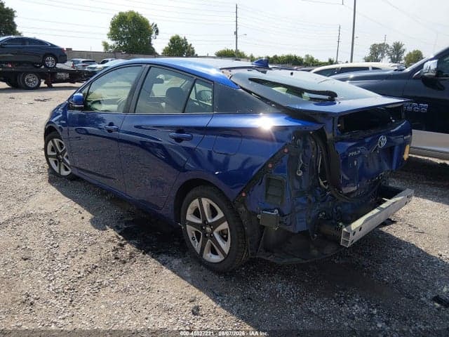 2017 TOYOTA PRIUS THREE TOURING 3