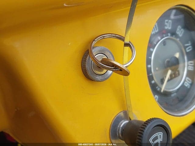 1957 VOLKSWAGEN BEETLE 11