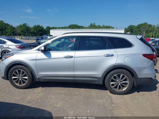 2017 HYUNDAI SANTA FE SE 14