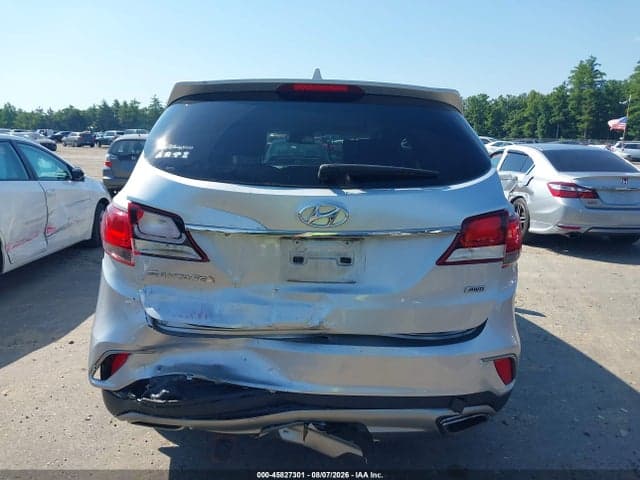 2017 HYUNDAI SANTA FE SE 16