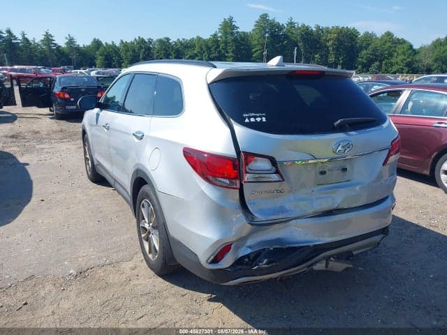2017 HYUNDAI SANTA FE SE 19
