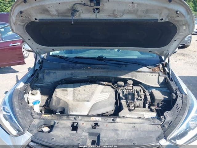 2017 HYUNDAI SANTA FE SE 10