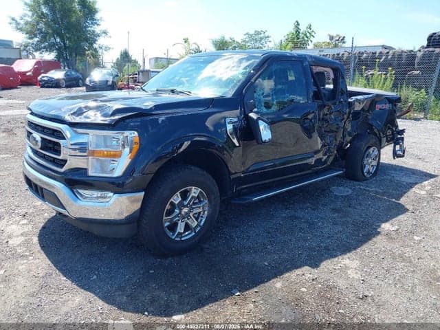 2023 FORD F-150 XLT 2