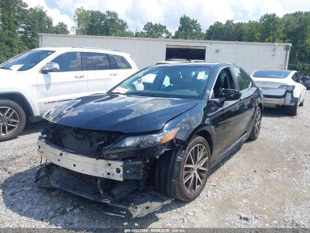 2021 TOYOTA CAMRY SE 2