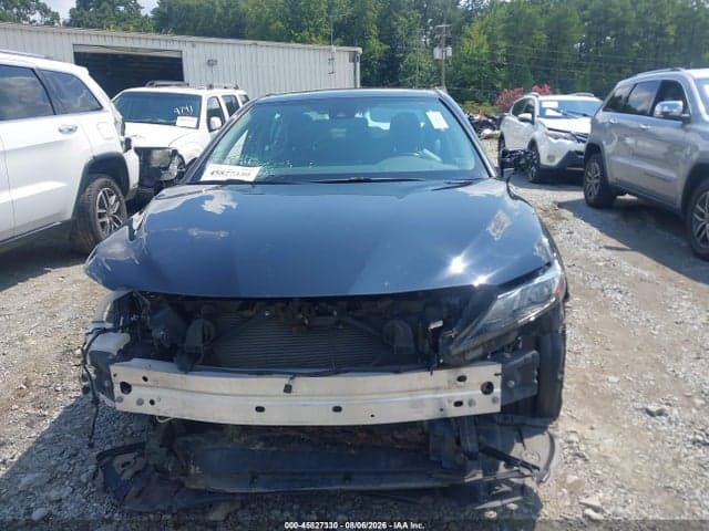 2021 TOYOTA CAMRY SE 12