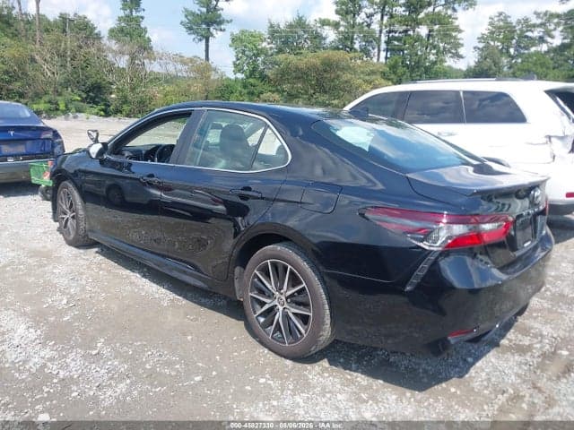 2021 TOYOTA CAMRY SE 14