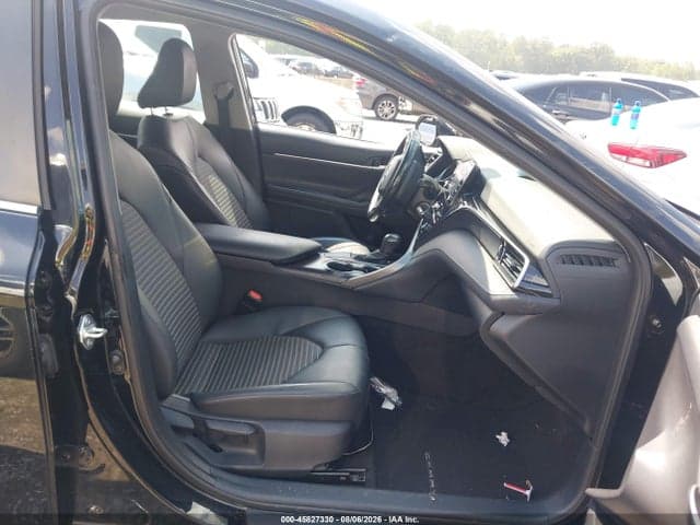2021 TOYOTA CAMRY SE 5
