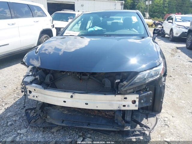 2021 TOYOTA CAMRY SE 6