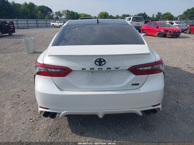 2021 TOYOTA CAMRY XSE 17